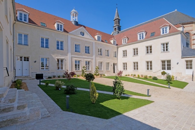 Sterenn Architecture - 1100x1100_cropped.jpg